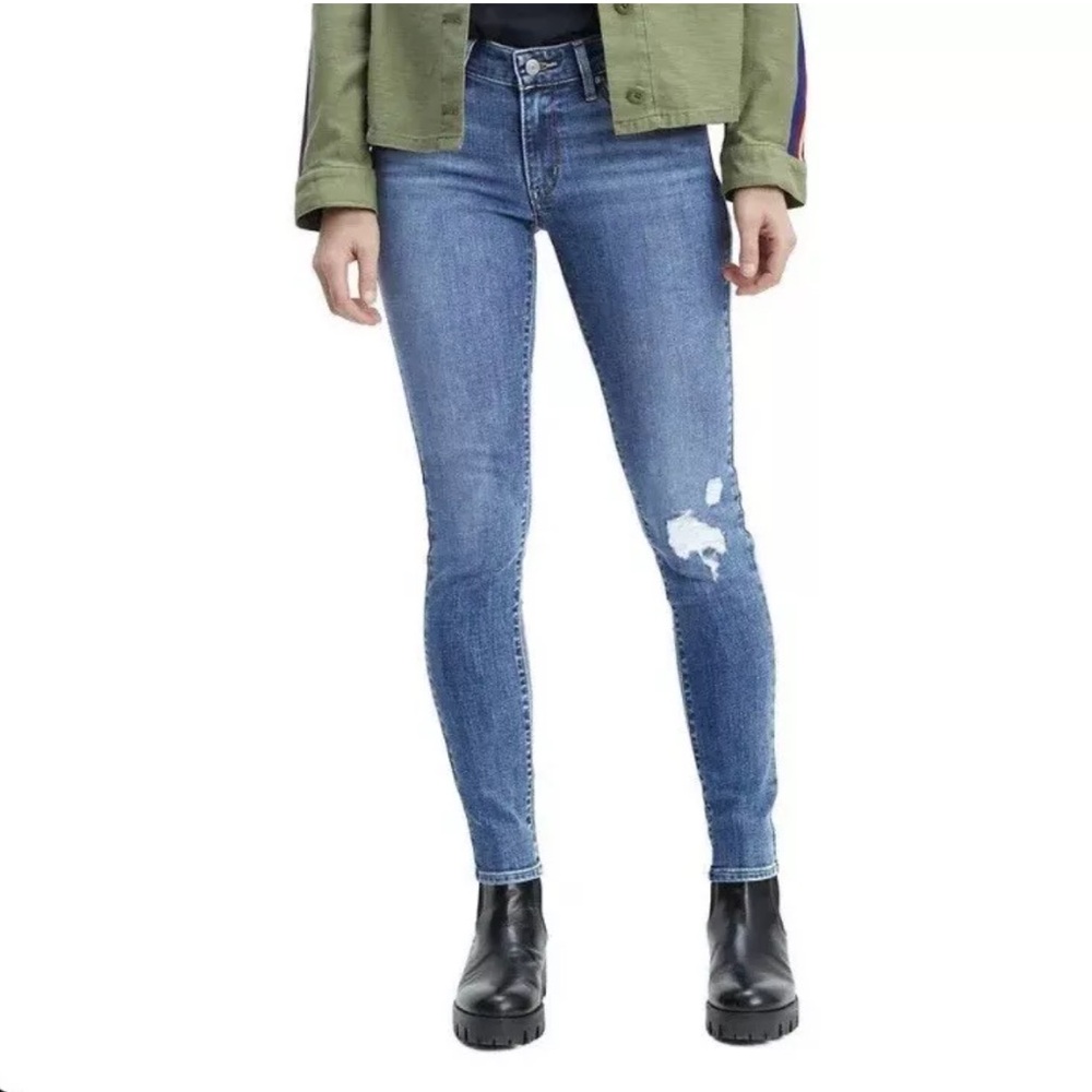 Levi's Women's 721 High Rise Skinny Jeans in Lapis Blues